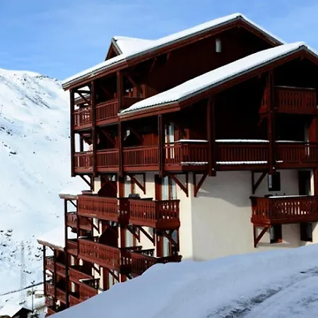 Résidence Valmonts A - Standard · Départ Aux Pieds · Balcon Mae-2324